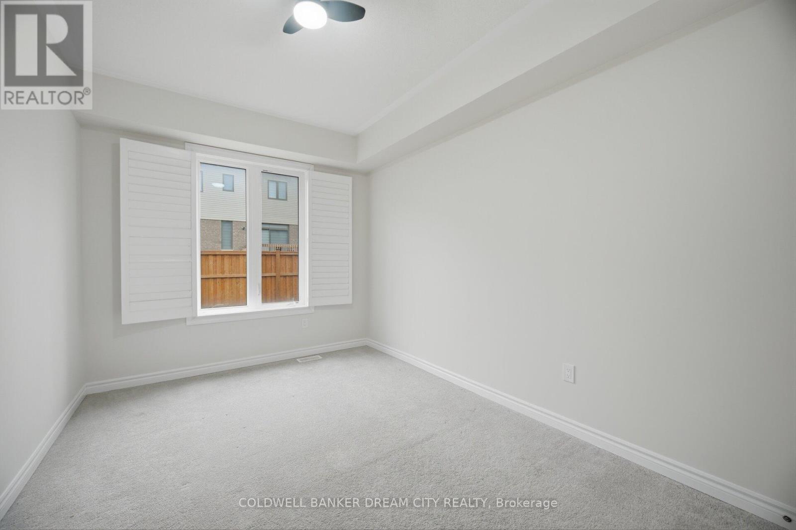 33 Bannister Road, Barrie, Ontario  L9J 0L5 - Photo 20 - S12964976