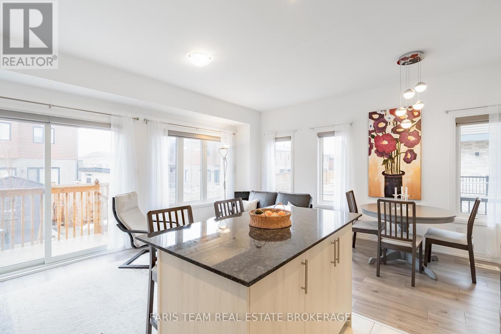 52 Fairlane Avenue, Barrie (Painswick South), Ontario  L9J 0M9 - Photo 12 - S12965040