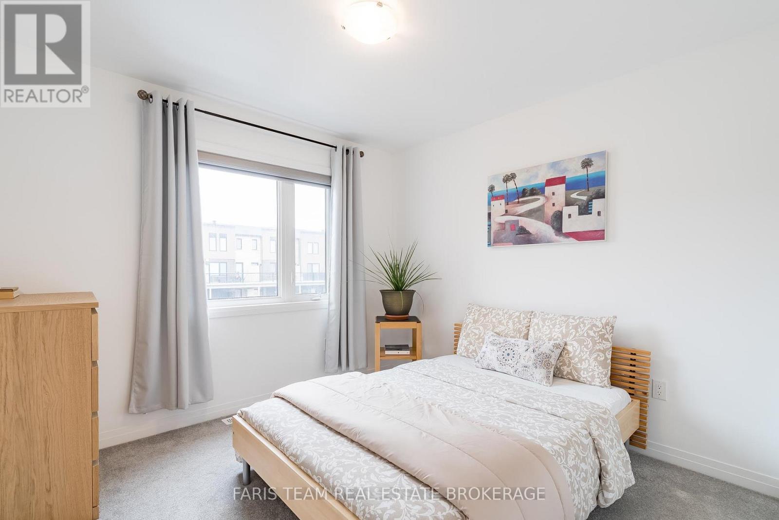 52 Fairlane Avenue, Barrie (Painswick South), Ontario  L9J 0M9 - Photo 25 - S12965040