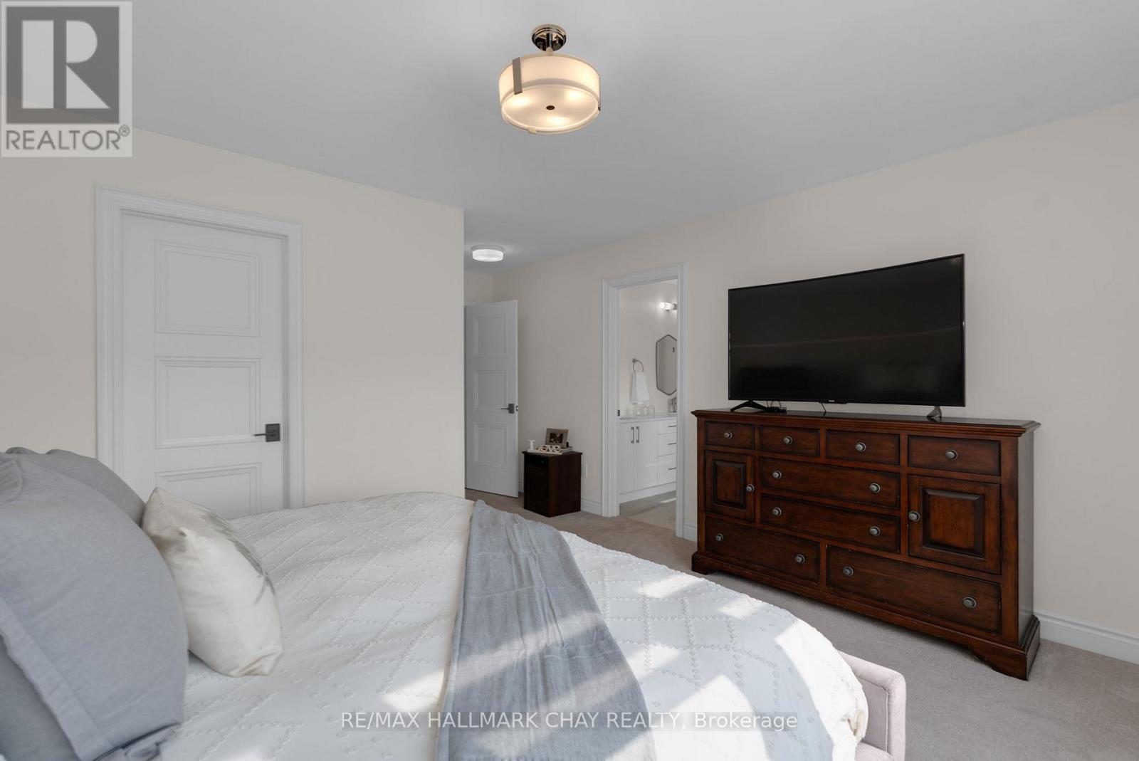 4 Periwinkle Road, Springwater, Ontario  L9X 2E2 - Photo 18 - S12965336