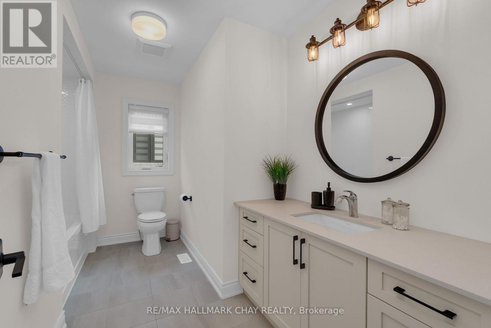 4 Periwinkle Road, Springwater, Ontario  L9X 2E2 - Photo 24 - S12965336