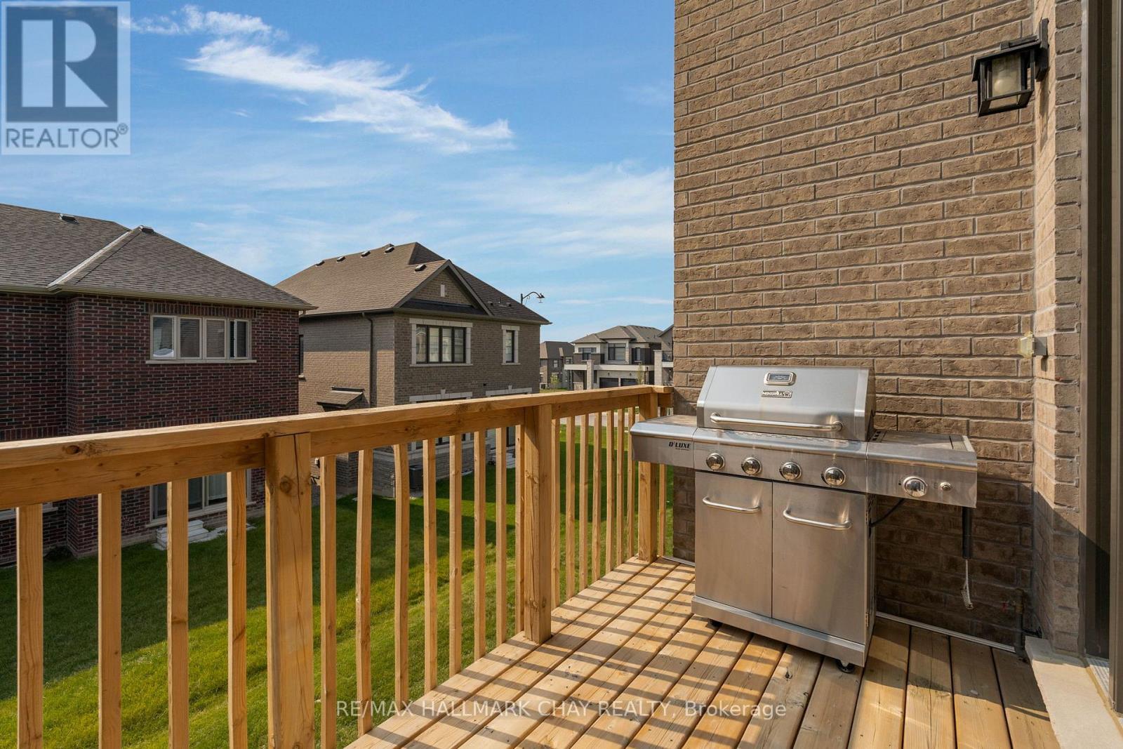 4 Periwinkle Road, Springwater, Ontario  L9X 2E2 - Photo 31 - S12965336