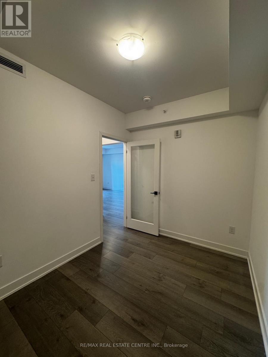 508 - 4 Spice Way, Barrie, Ontario  L9J 0M2 - Photo 7 - S12965386