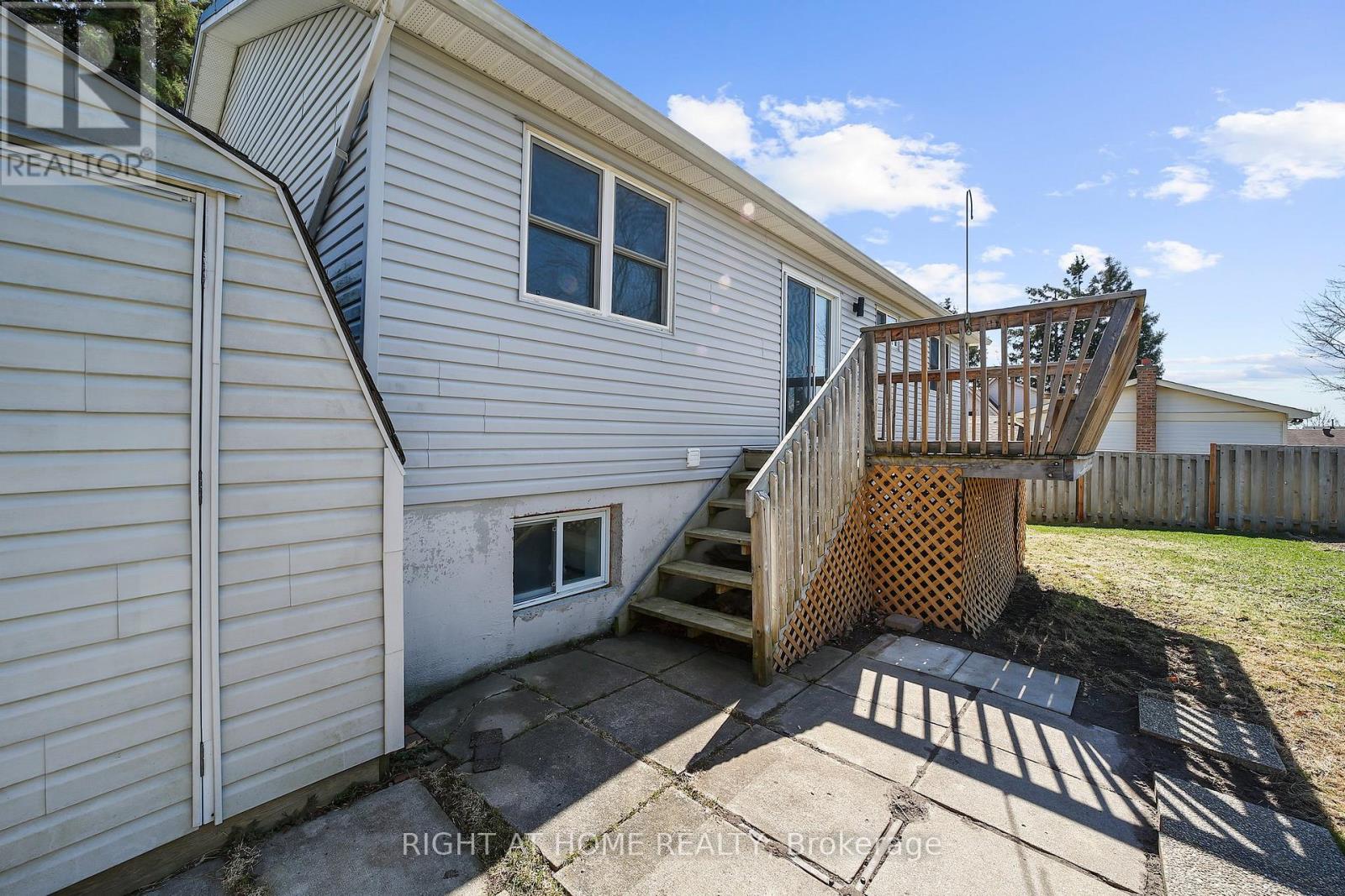 60 Heather Street, Barrie (Sunnidale), Ontario  L4N 4N1 - Photo 25 - S12965418