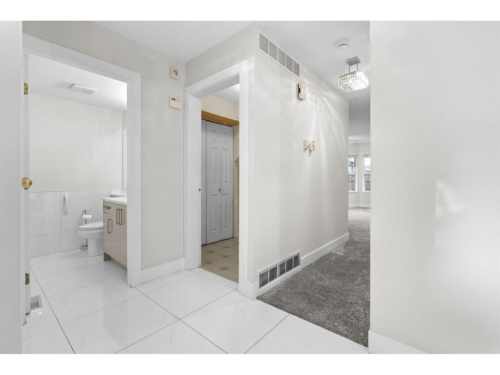 125 8655 King George Boulevard, Surrey, British Columbia V3W 5C4 - Photo 15 - R3107146