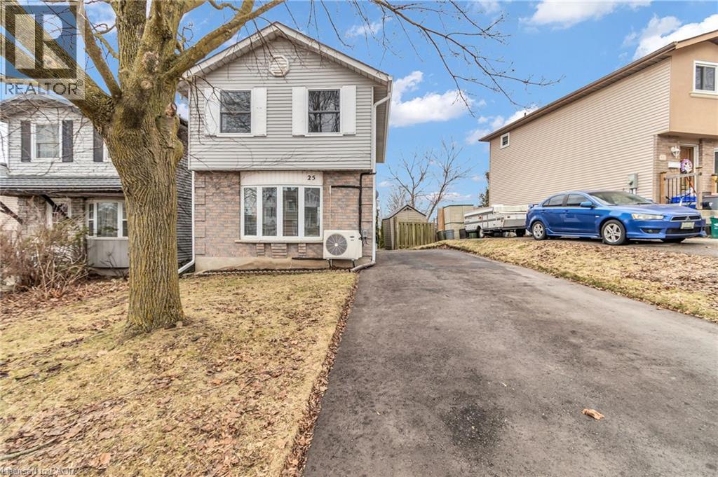 25 CARTER Crescent, Cambridge, Ontario