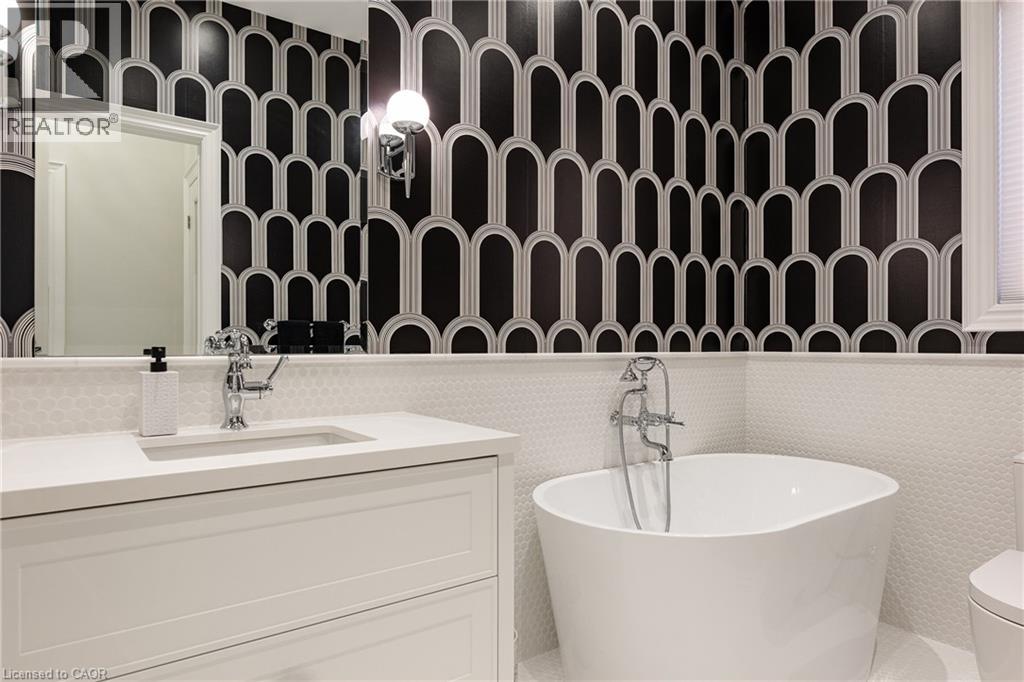 2201 Rochester Circle, Oakville, Ontario  L6M 5E3 - Photo 22 - 40816089