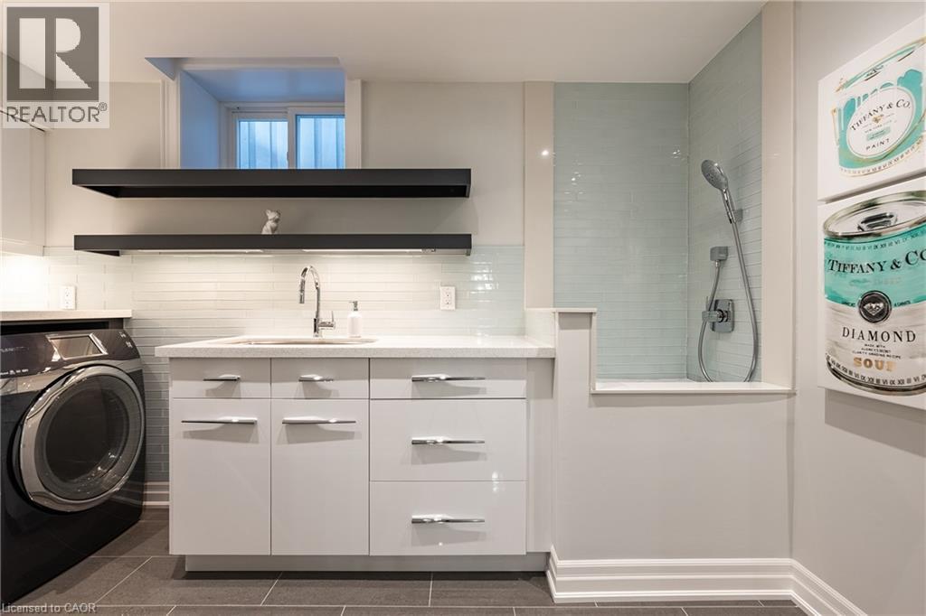 2201 Rochester Circle, Oakville, Ontario  L6M 5E3 - Photo 36 - 40816089