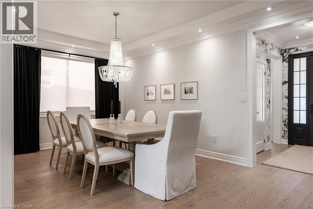 2201 Rochester Circle, Oakville, Ontario  L6M 5E3 - Photo 6 - 40816089