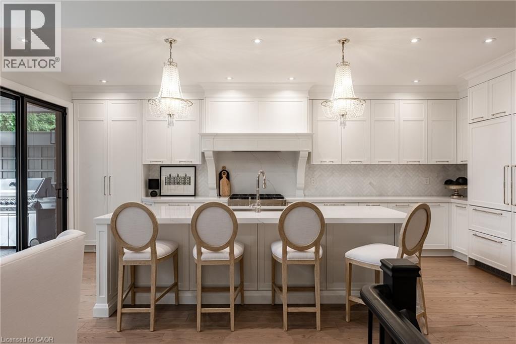 2201 Rochester Circle, Oakville, Ontario  L6M 5E3 - Photo 8 - 40816089