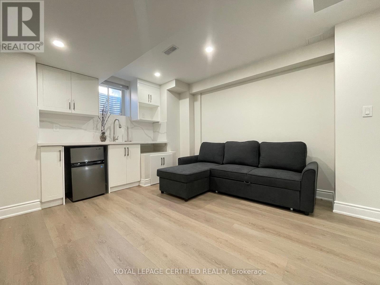 Bsmt 2 - 1227 Mcphedran Point, Milton, Ontario  L9T 7K6 - Photo 7 - W12964962