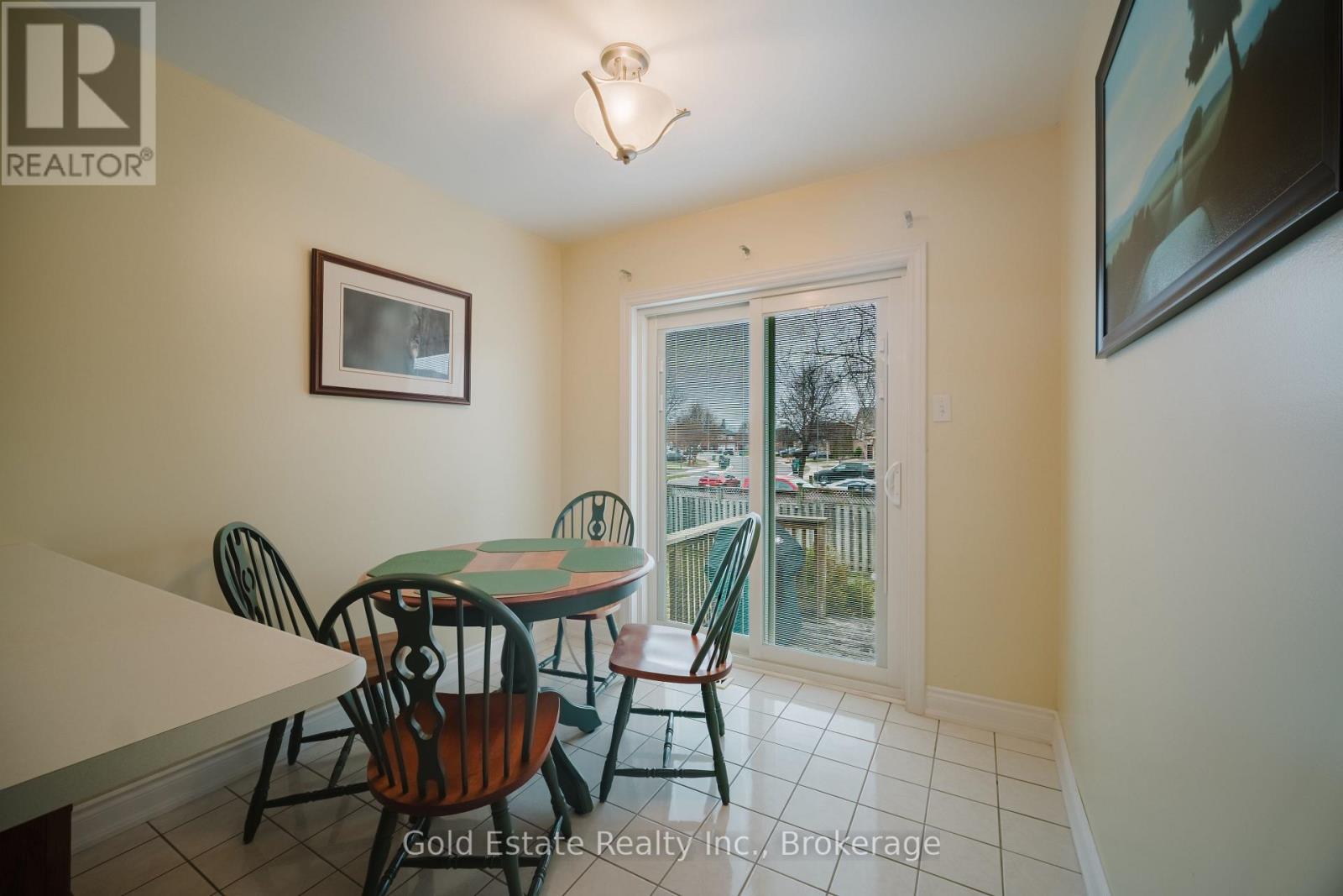 59 Royal Orchard Drive, Brampton, Ontario  L6X 4M5 - Photo 11 - W12964972