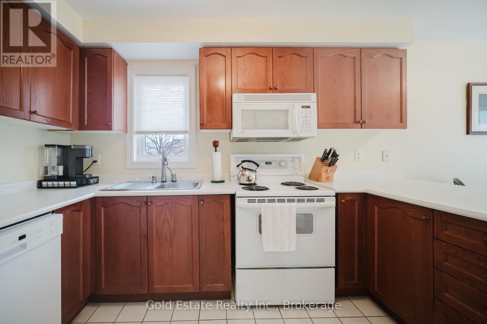 59 Royal Orchard Drive, Brampton, Ontario  L6X 4M5 - Photo 12 - W12964972