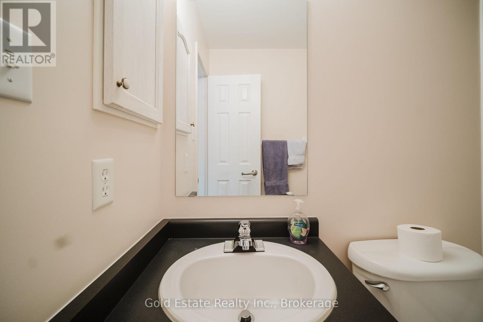 59 Royal Orchard Drive, Brampton, Ontario  L6X 4M5 - Photo 19 - W12964972