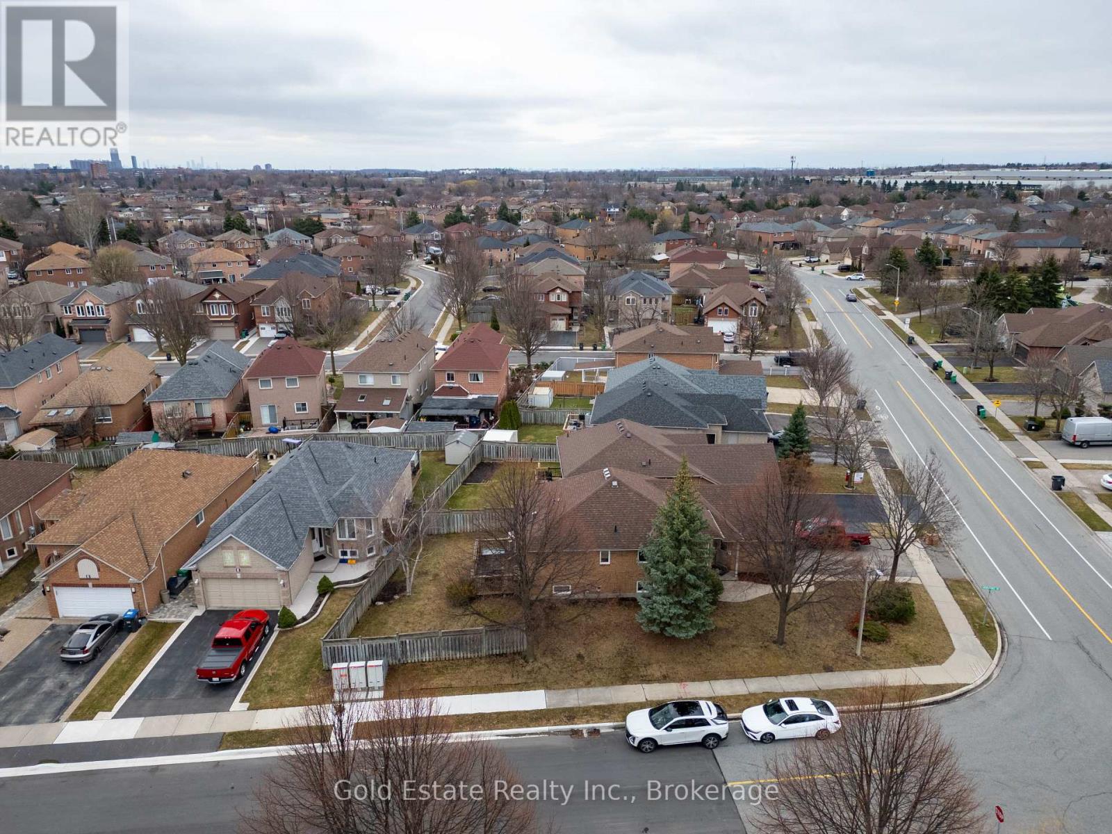 59 Royal Orchard Drive, Brampton, Ontario  L6X 4M5 - Photo 42 - W12964972