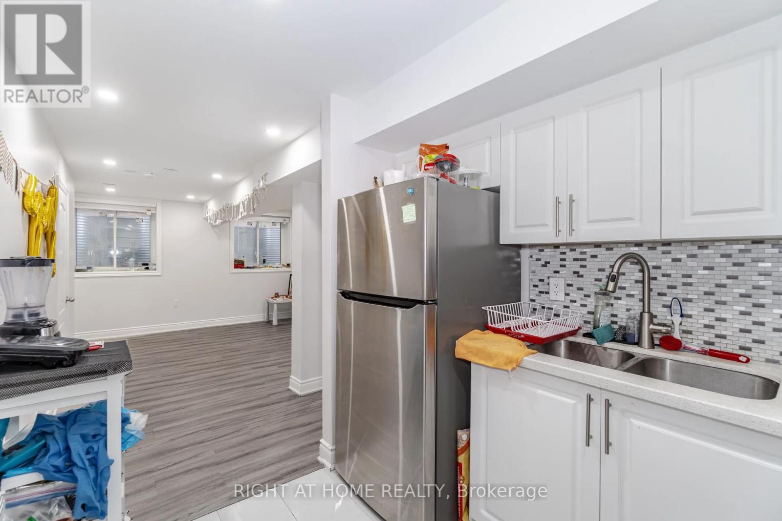 Lower - 1356 Basswood Crescent, Milton, Ontario  L9E 1M4 - Photo 14 - W12965034