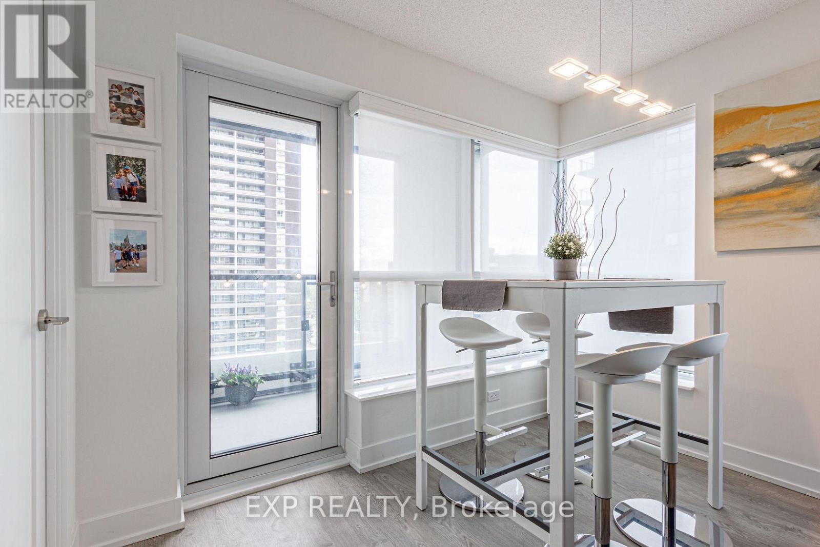 804 - 7 Mabelle Avenue, Toronto, Ontario  M9A 4X1 - Photo 13 - W12965054