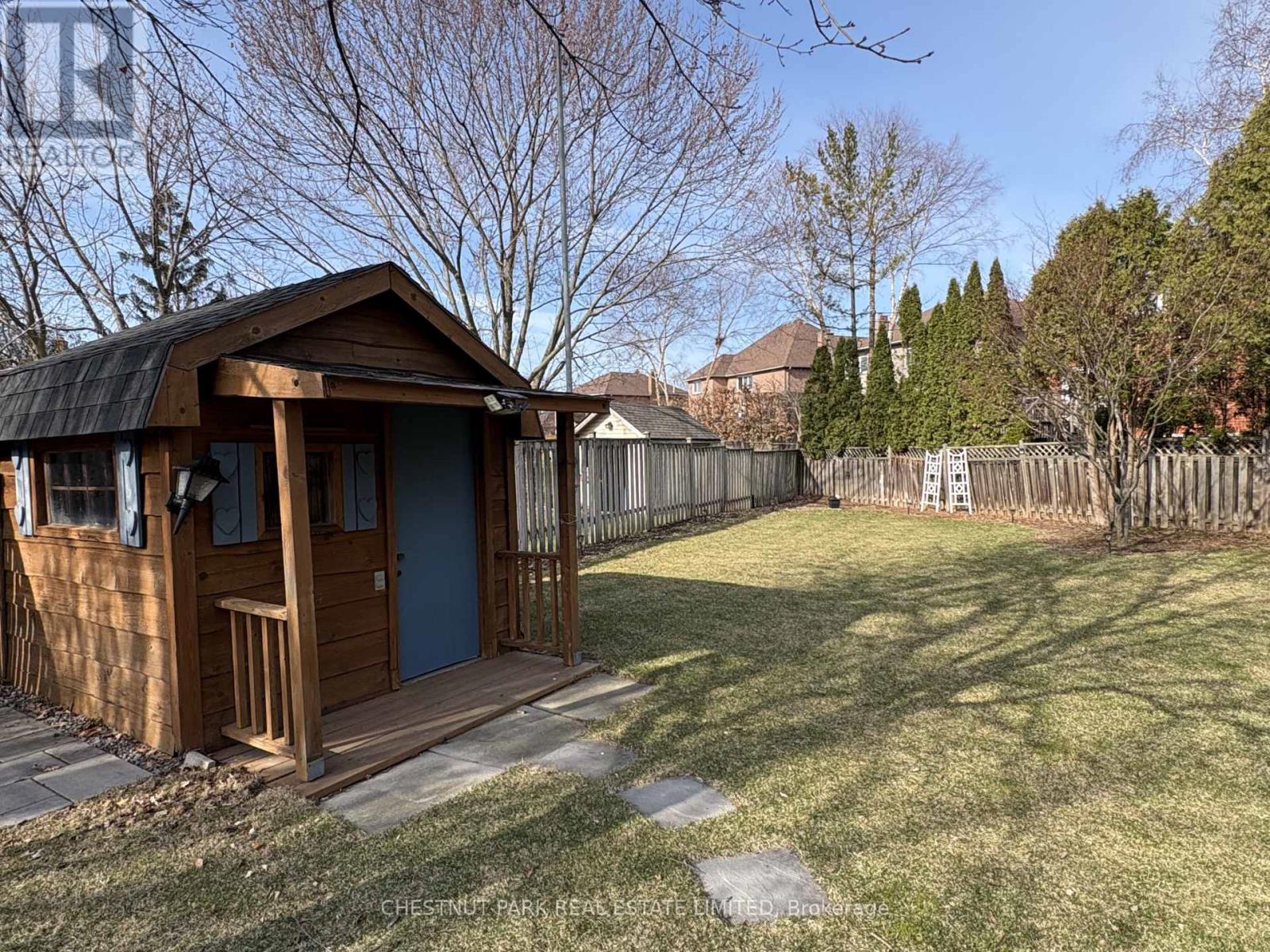 1229 Freeman Street, Burlington, Ontario  L7S 2J7 - Photo 39 - W12965058