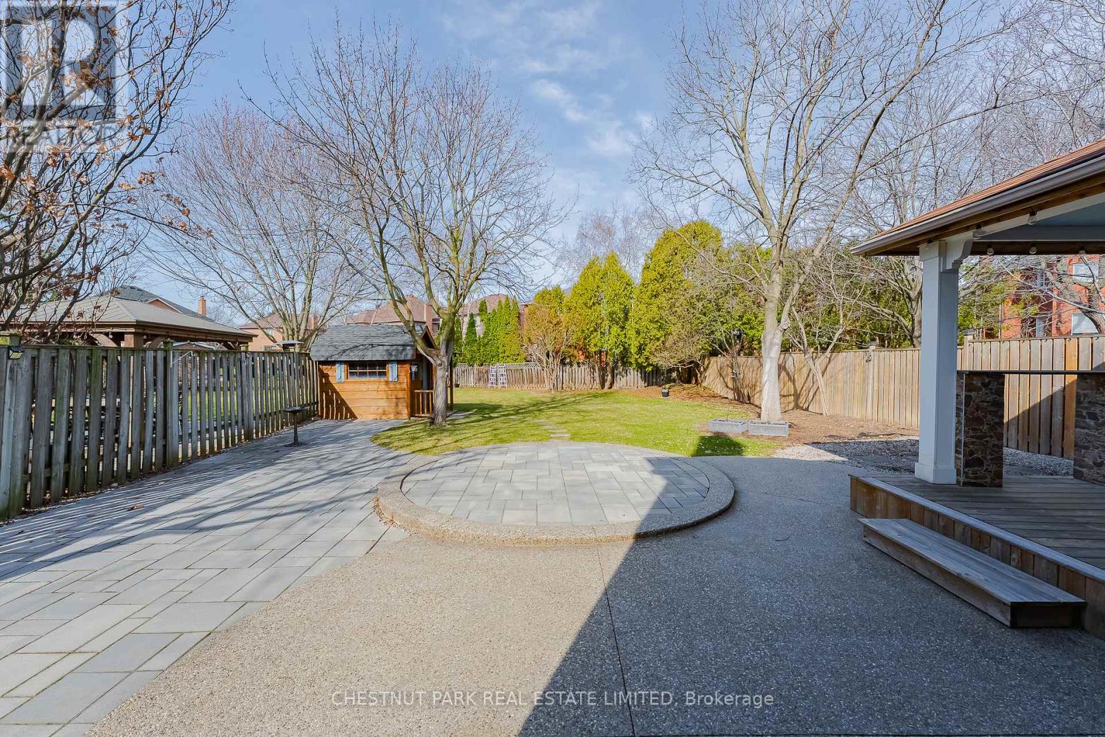 1229 Freeman Street, Burlington, Ontario  L7S 2J7 - Photo 40 - W12965058