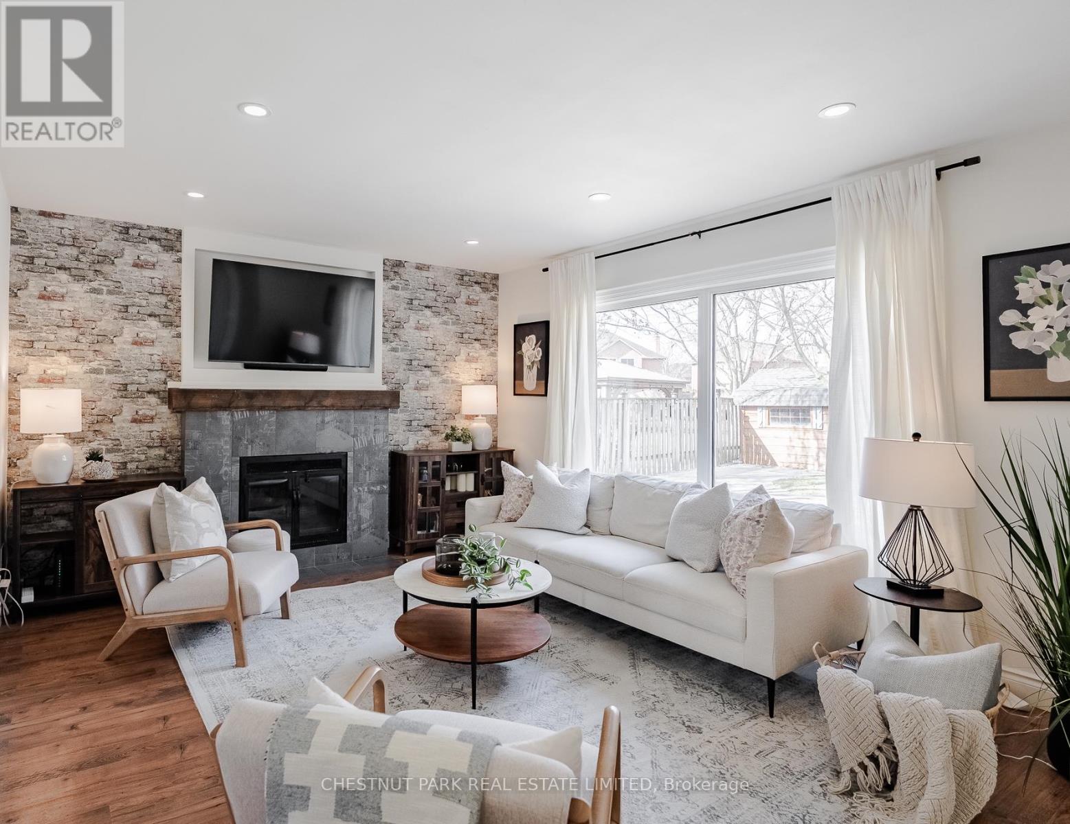 1229 Freeman Street, Burlington, Ontario  L7S 2J7 - Photo 7 - W12965058