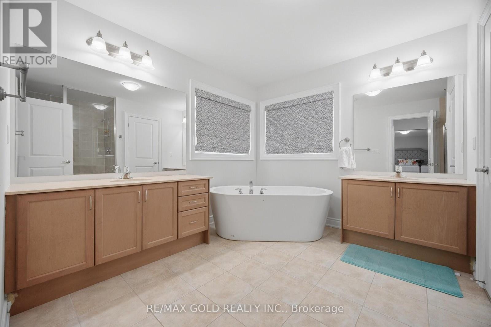 43 Decorso Drive, Brampton, Ontario  L6P 3Y3 - Photo 19 - W12965094