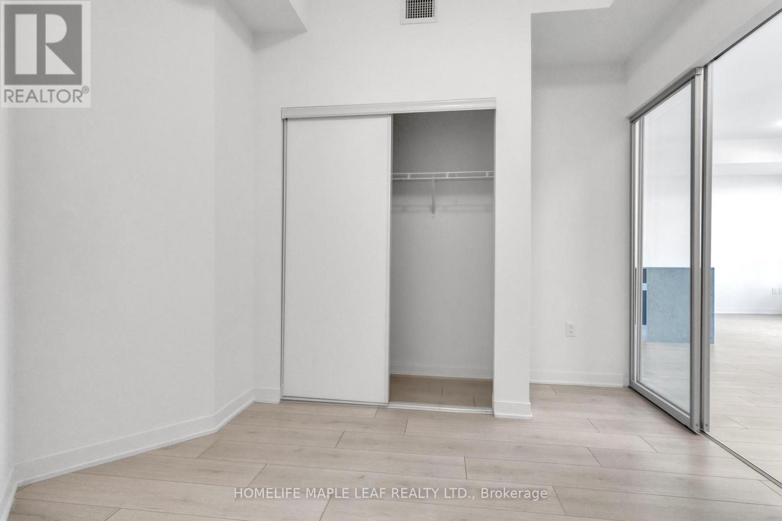 Lph01 - 395 Dundas Street W, Oakville, Ontario  L6M 4M2 - Photo 24 - W12965150