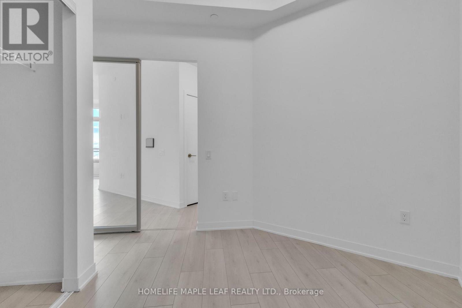 Lph01 - 395 Dundas Street W, Oakville, Ontario  L6M 4M2 - Photo 25 - W12965150