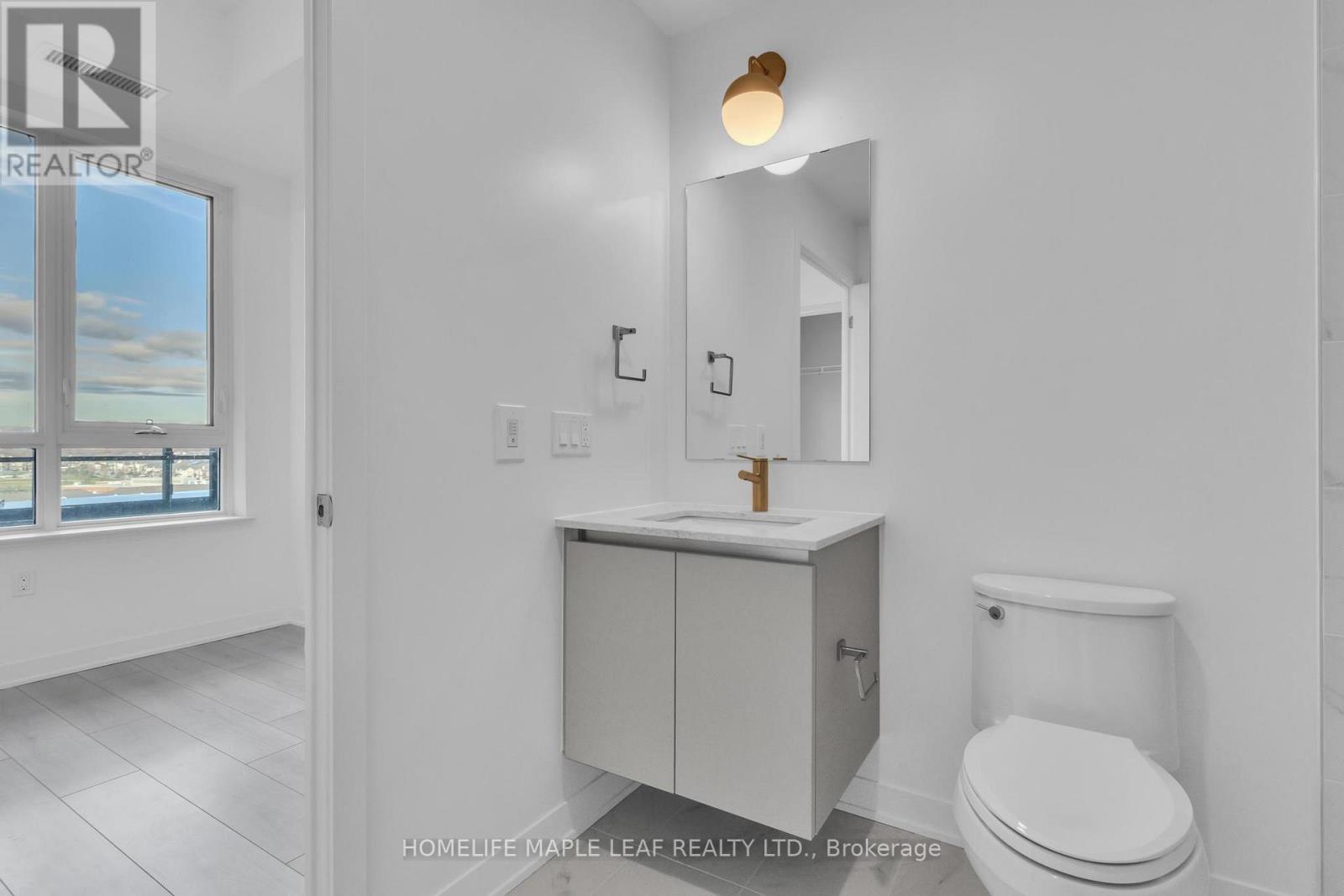 Lph01 - 395 Dundas Street W, Oakville, Ontario  L6M 4M2 - Photo 32 - W12965150