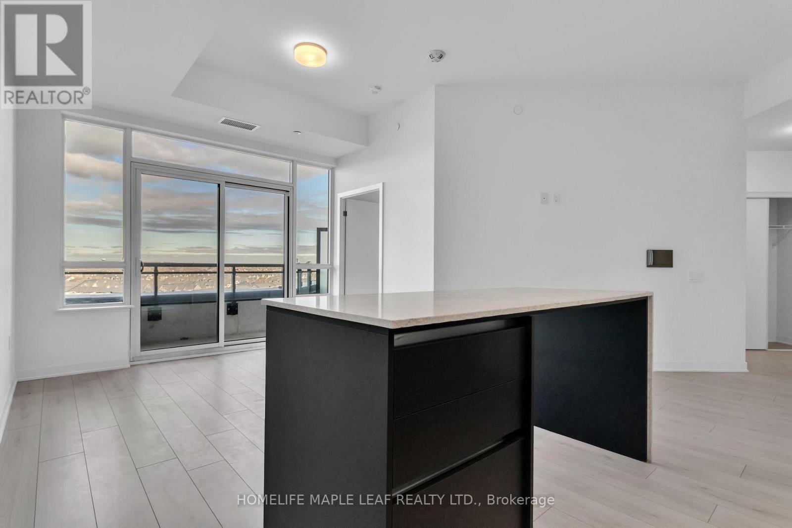 Lph01 - 395 Dundas Street W, Oakville, Ontario  L6M 4M2 - Photo 34 - W12965150