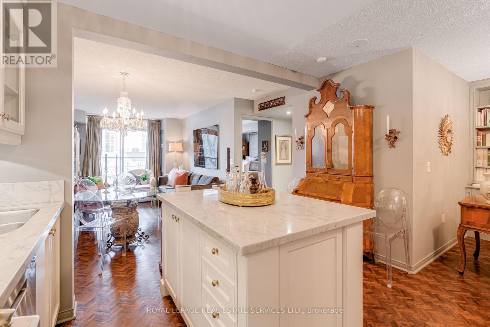 509 - 17 Michael Power Place, Toronto, Ontario  M9A 5G5 - Photo 10 - W12965218