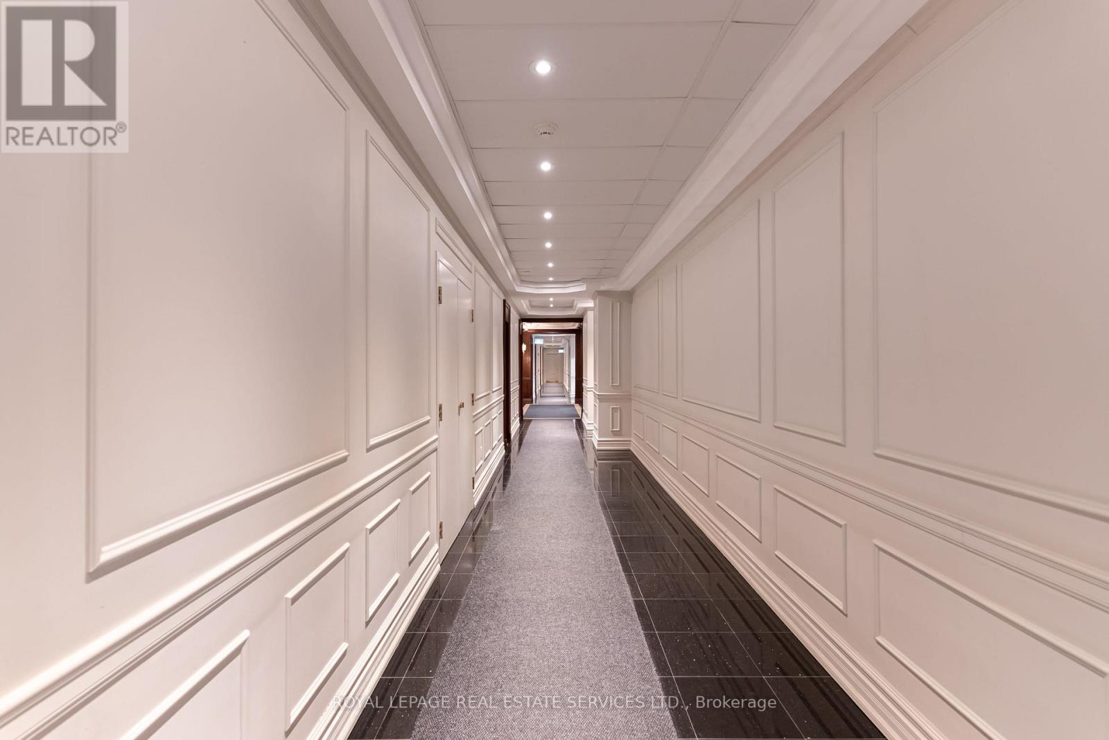 509 - 17 Michael Power Place, Toronto, Ontario  M9A 5G5 - Photo 32 - W12965218