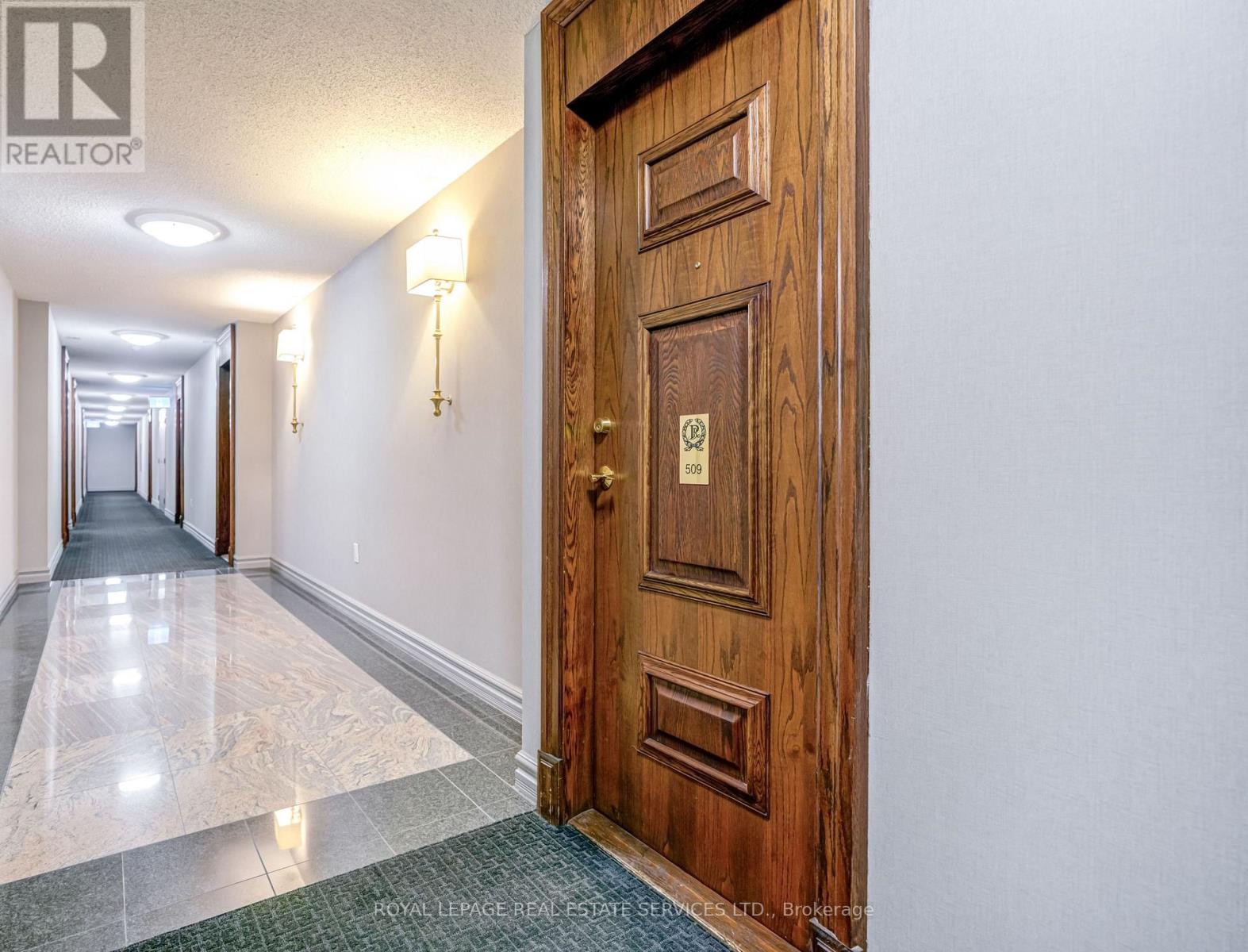 509 - 17 Michael Power Place, Toronto, Ontario  M9A 5G5 - Photo 4 - W12965218