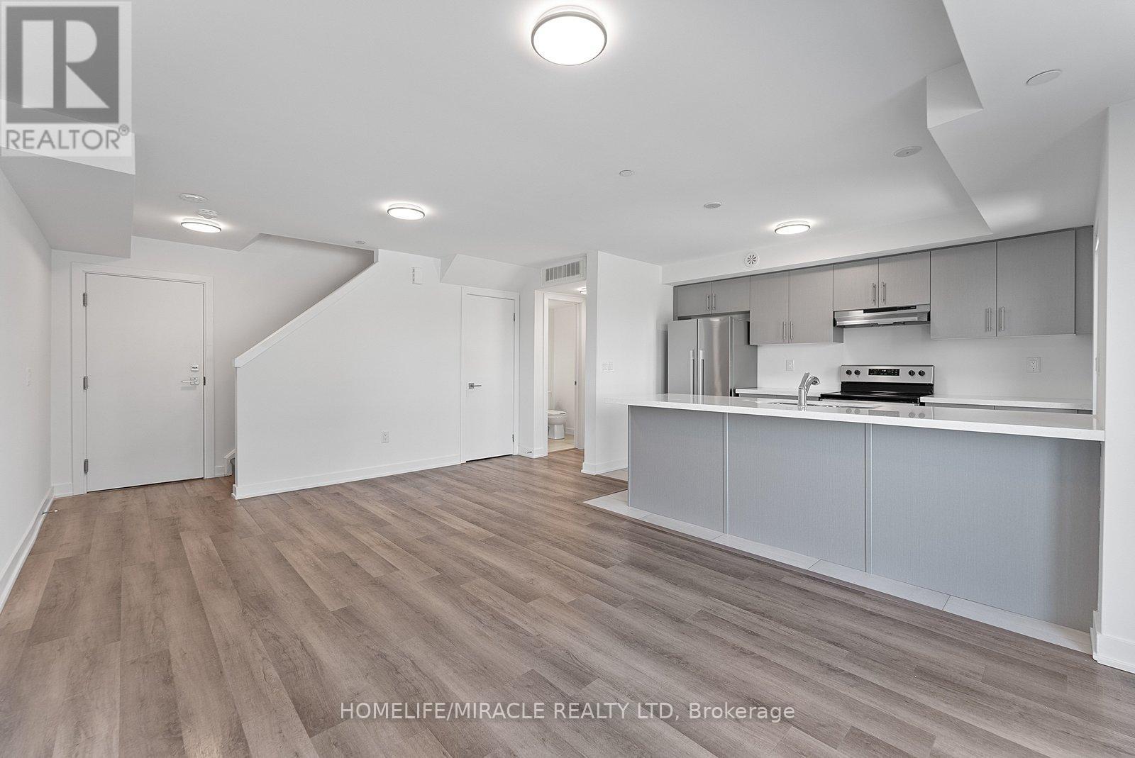 14 - 185 Veterans Drive, Brampton, Ontario  L7A 5L2 - Photo 13 - W12965228