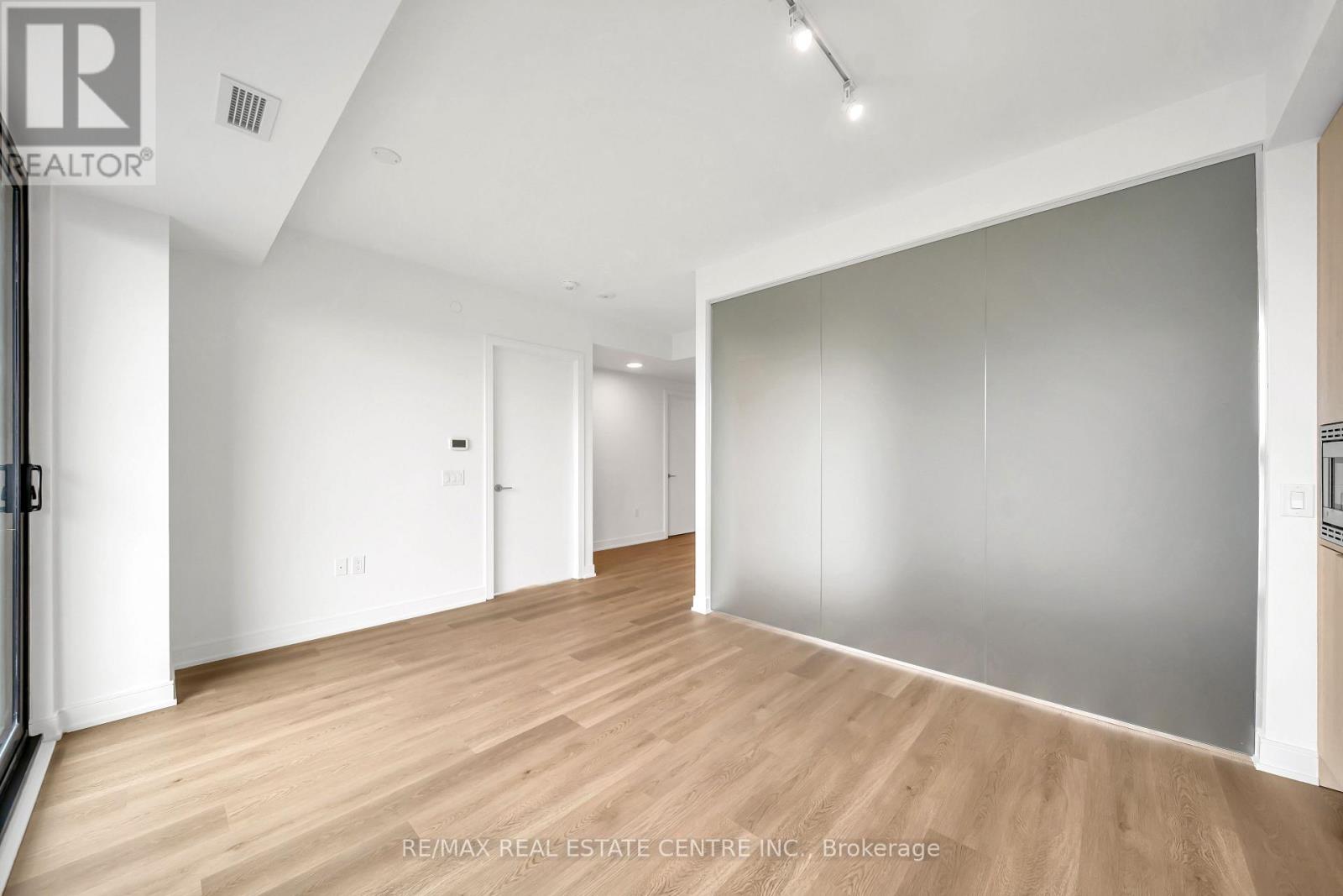 918 - 3009 Novar Road, Mississauga, Ontario  L5B 0P9 - Photo 25 - W12965264