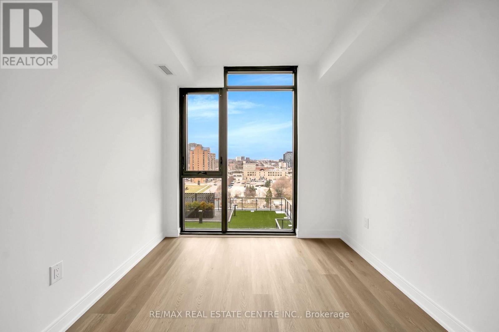 918 - 3009 Novar Road, Mississauga, Ontario  L5B 0P9 - Photo 27 - W12965264