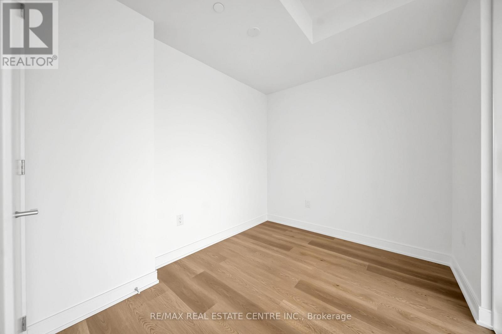 918 - 3009 Novar Road, Mississauga, Ontario  L5B 0P9 - Photo 29 - W12965264