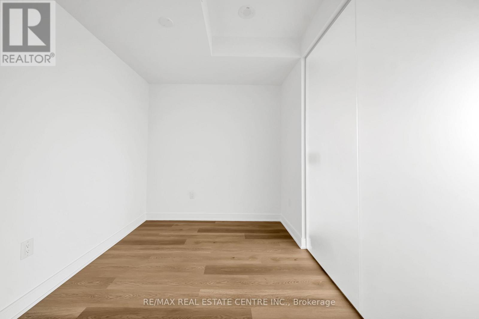 918 - 3009 Novar Road, Mississauga, Ontario  L5B 0P9 - Photo 30 - W12965264