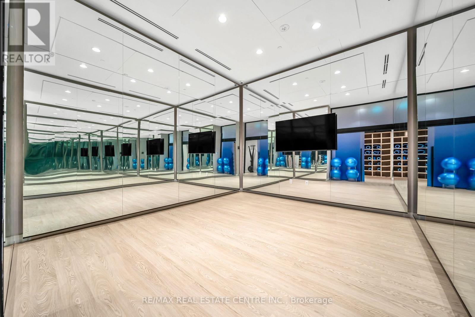 918 - 3009 Novar Road, Mississauga, Ontario  L5B 0P9 - Photo 42 - W12965264