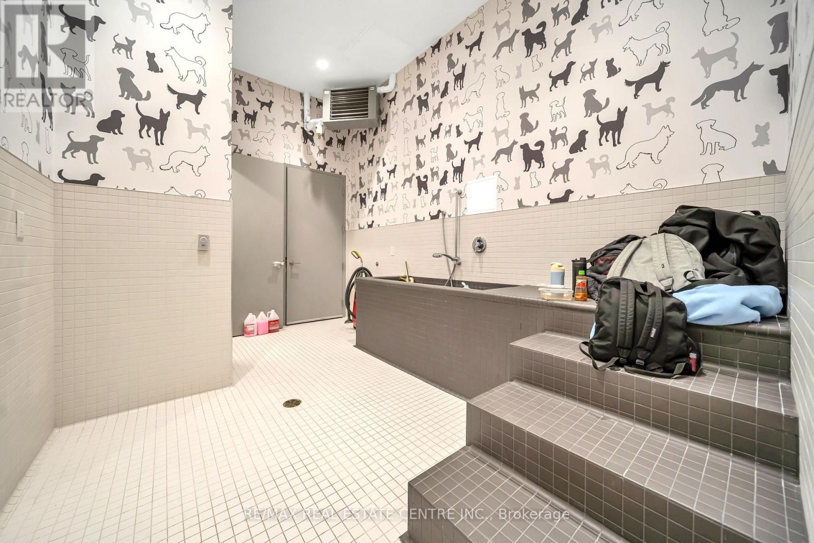 918 - 3009 Novar Road, Mississauga, Ontario  L5B 0P9 - Photo 43 - W12965264