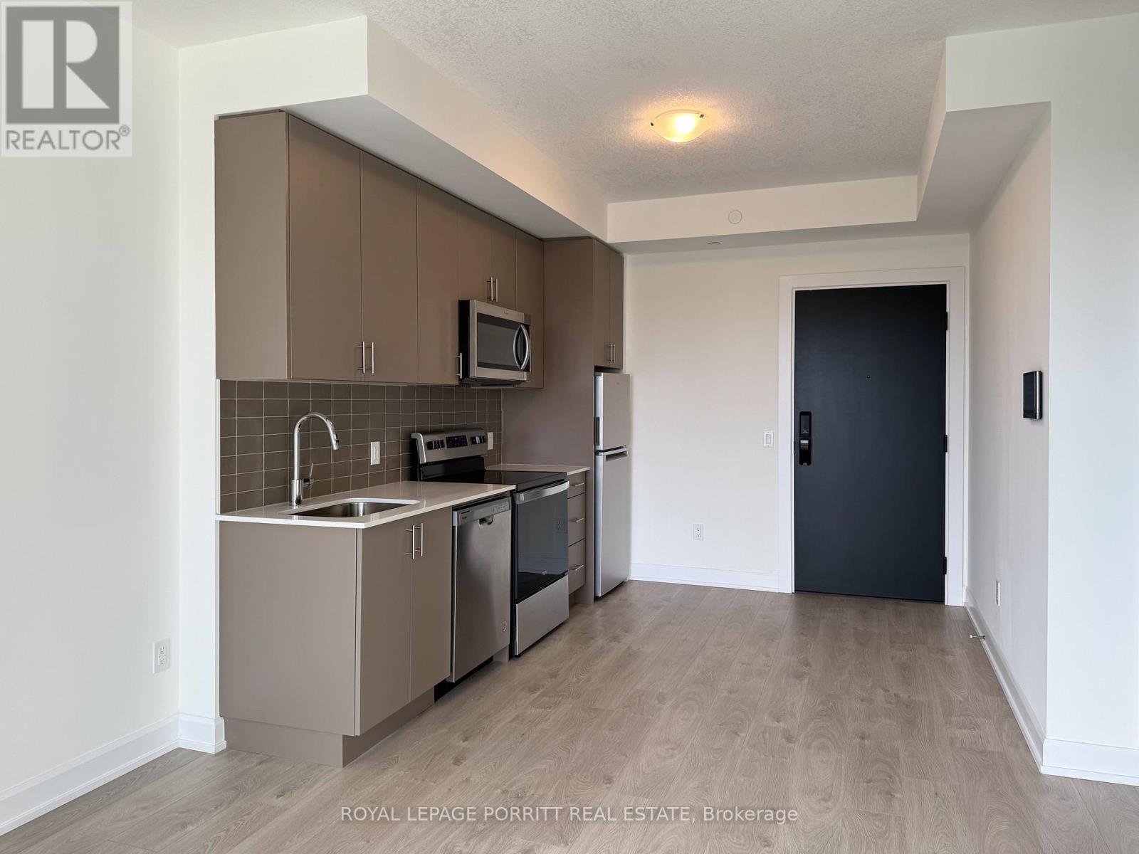 405 - 3220 William Coltson Avenue, Oakville, Ontario  L6H 7X9 - Photo 10 - W12965288