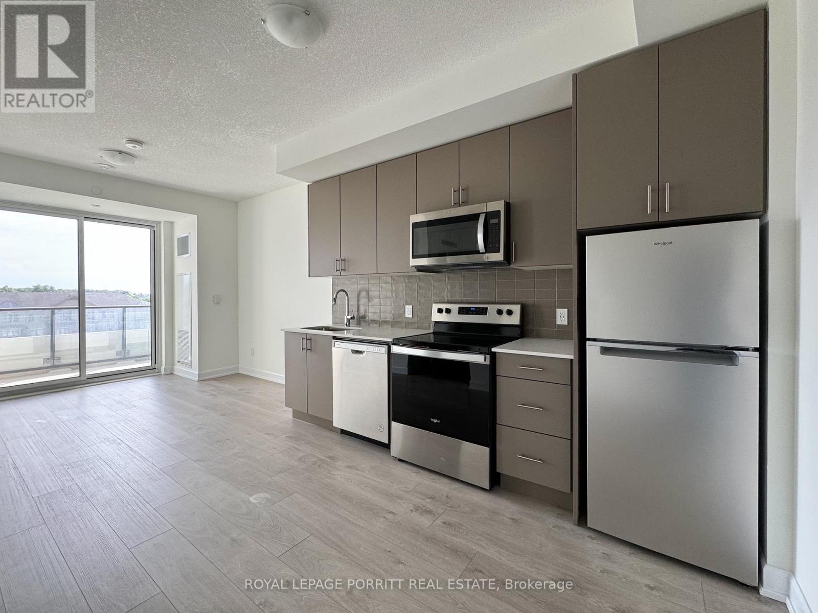 405 - 3220 William Coltson Avenue, Oakville, Ontario  L6H 7X9 - Photo 11 - W12965288