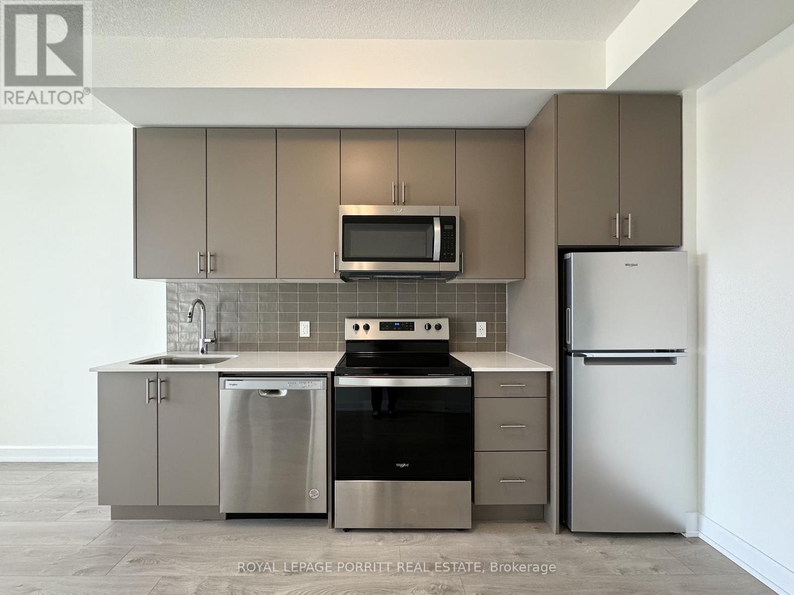 405 - 3220 William Coltson Avenue, Oakville, Ontario  L6H 7X9 - Photo 12 - W12965288