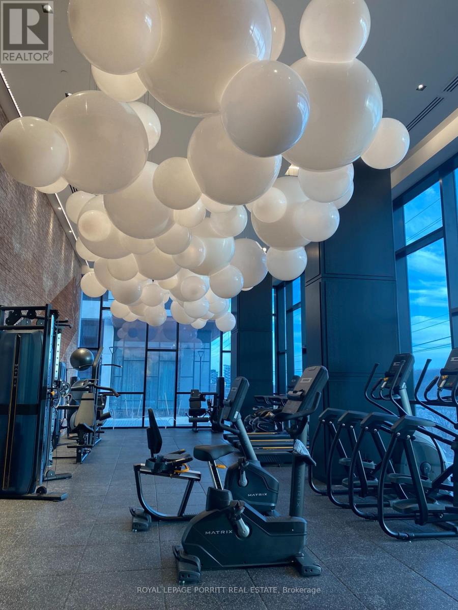 405 - 3220 William Coltson Avenue, Oakville, Ontario  L6H 7X9 - Photo 6 - W12965288