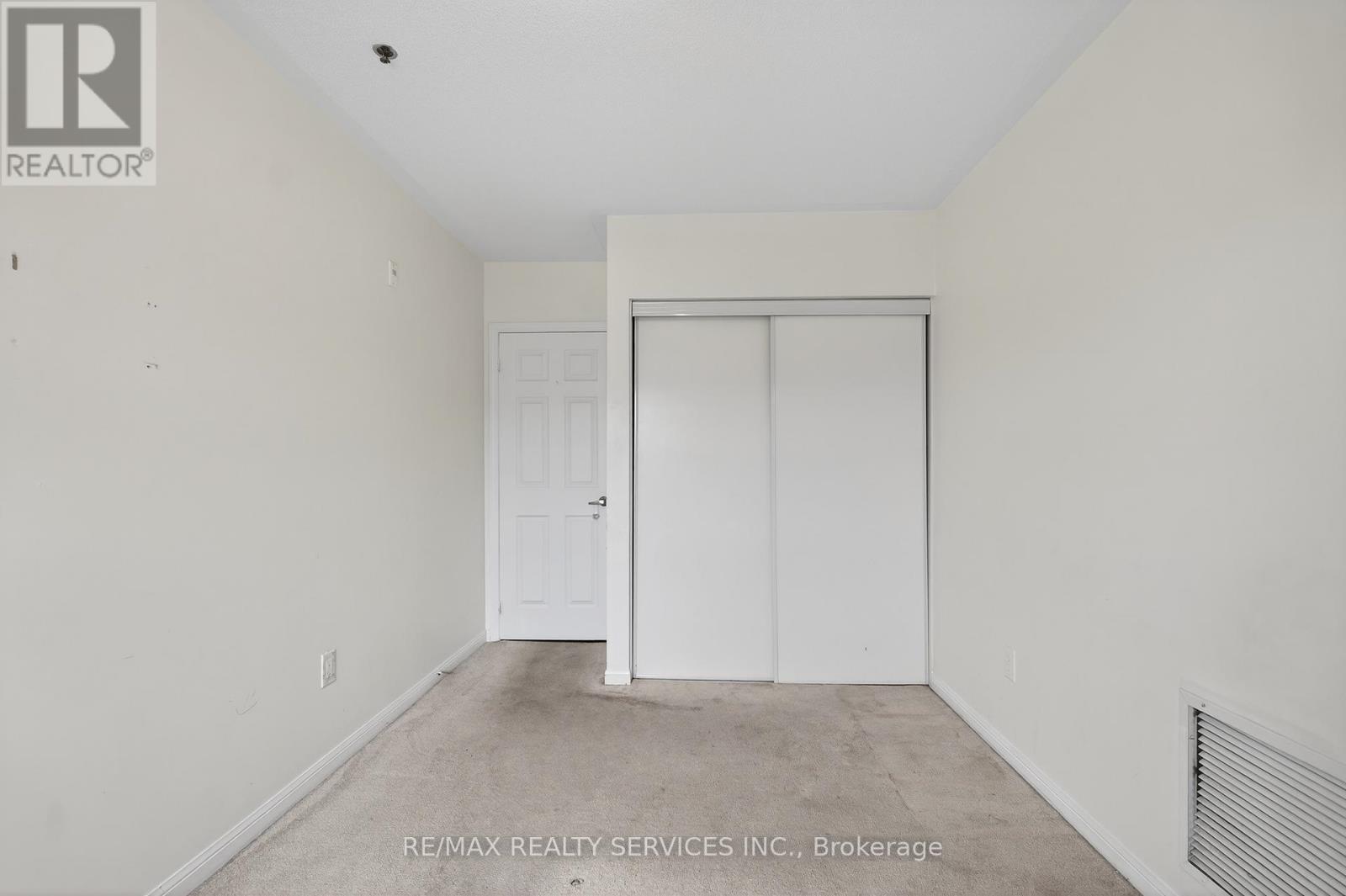 301 - 70 Baycliffe Crescent, Brampton, Ontario  L7A 0Z5 - Photo 45 - W12965318