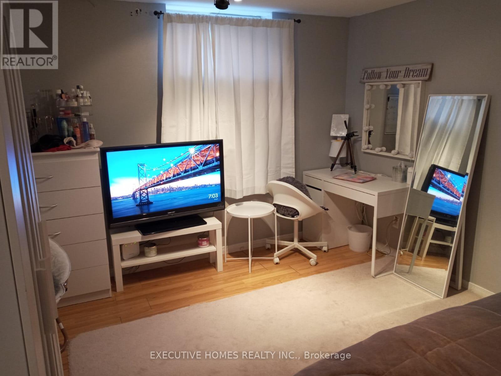 Basement - 1165 Ogden Avenue, Mississauga, Ontario  L5E 2G8 - Photo 9 - W12965324