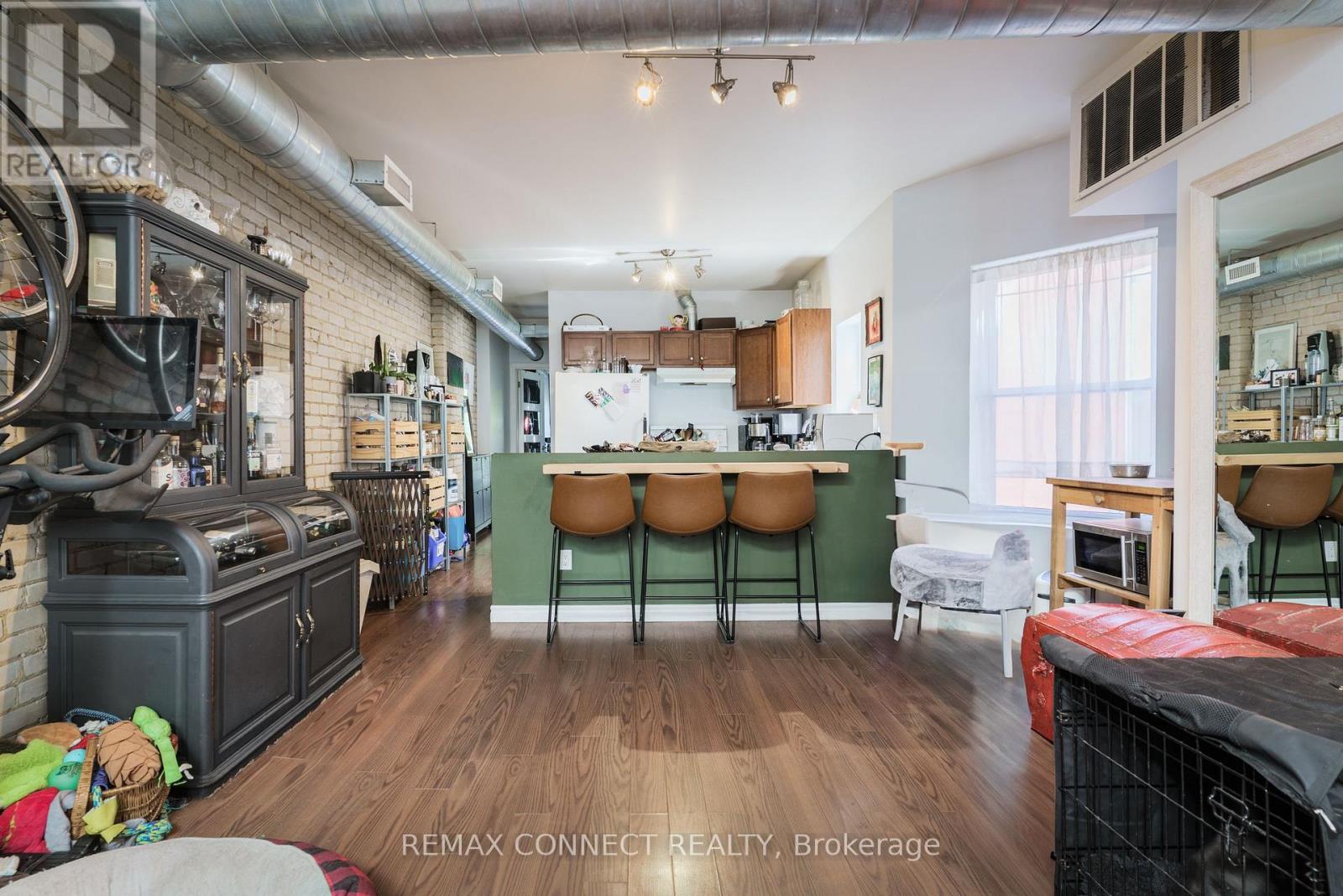 359 Roncesvalles Avenue, Toronto, Ontario  M6R 2M8 - Photo 10 - W12965338