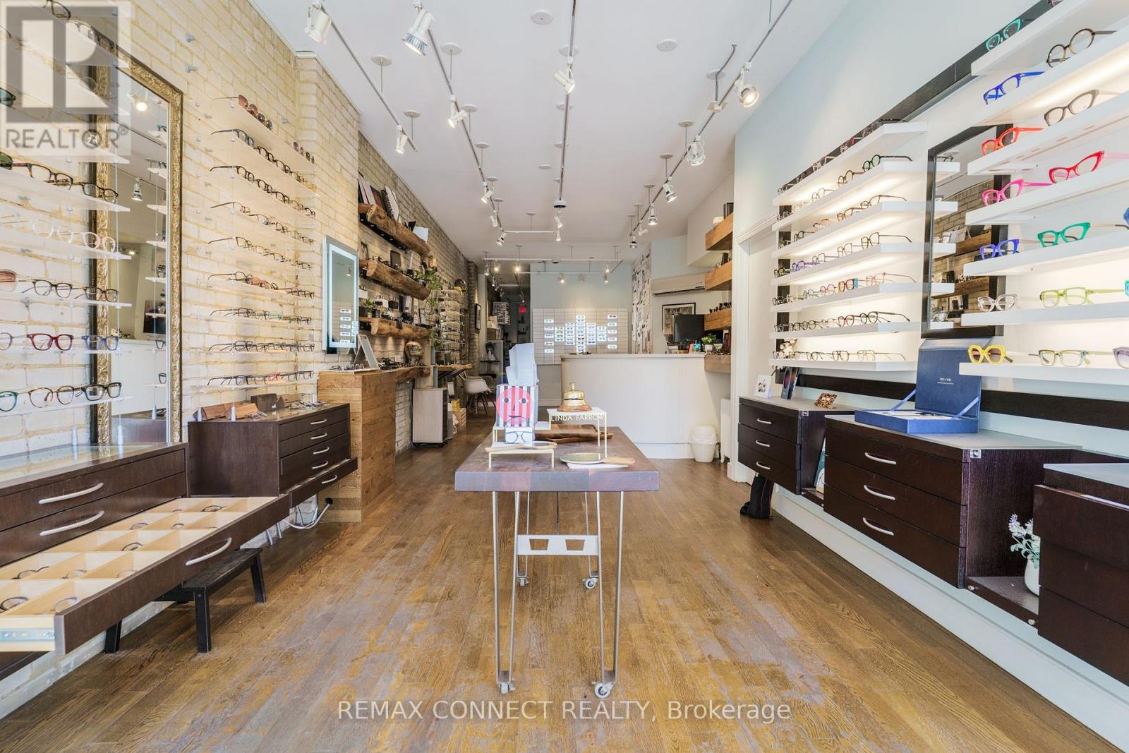 359 Roncesvalles Avenue, Toronto, Ontario  M6R 2M8 - Photo 3 - W12965338