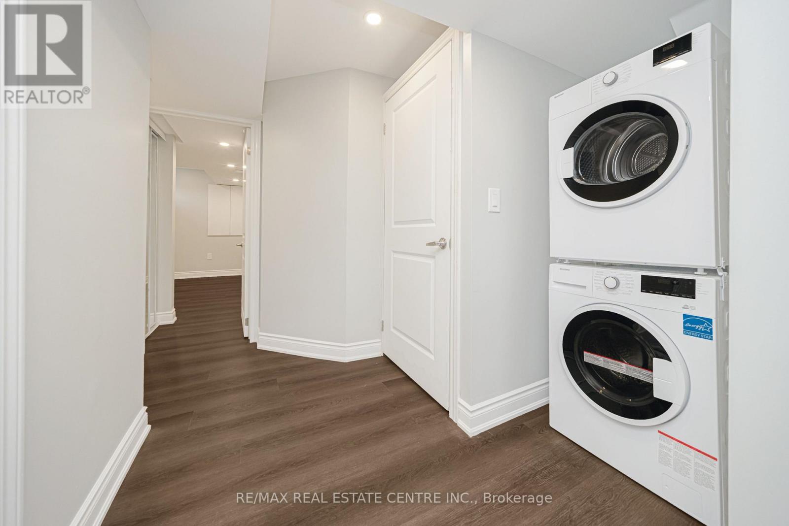 51 Circus Crescent, Brampton, Ontario  L7A 0H1 - Photo 11 - W12965384