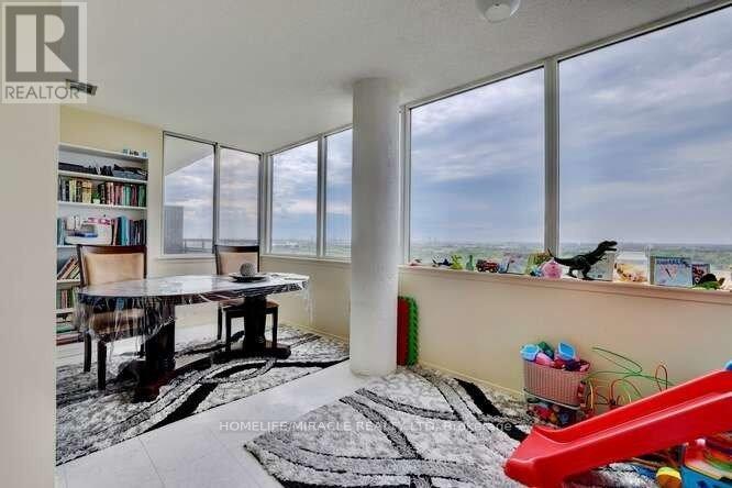 2009 - 10 Markbrook Lane, Toronto, Ontario  M9V 5E3 - Photo 2 - W12965394