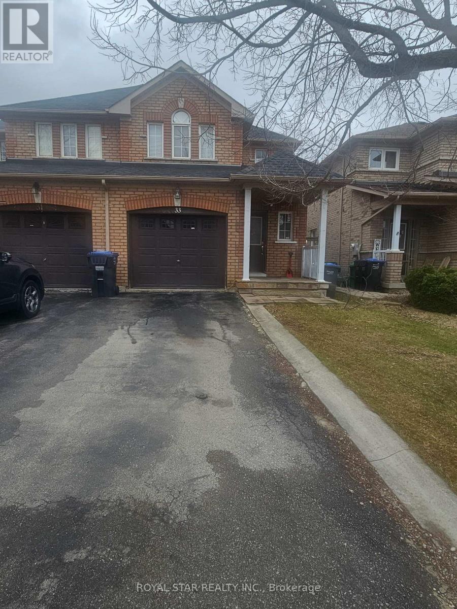 33 Coppermill Drive, Brampton, Ontario  L7A 1N1 - Photo 2 - W12965408